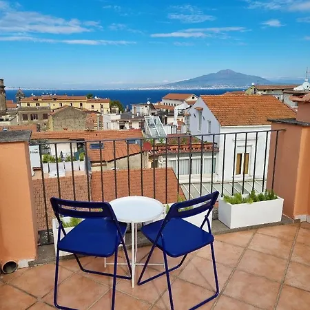 Margio House Bed and Breakfast 4*