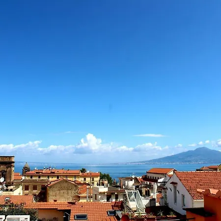 Margio House Bed & Breakfast 4*