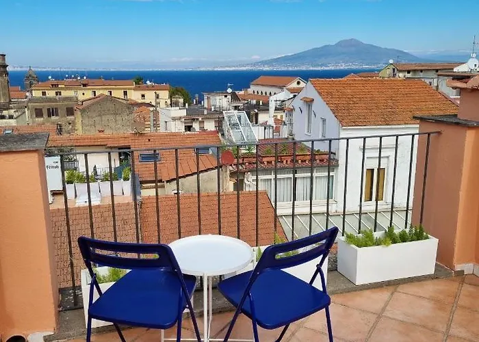 Margio House Bed & Breakfast 4*